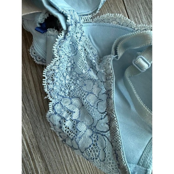 Victoria Secret Dream Angles Push up Bra Pigeonnant Light Blue Size 32C - Picture 5 of 5